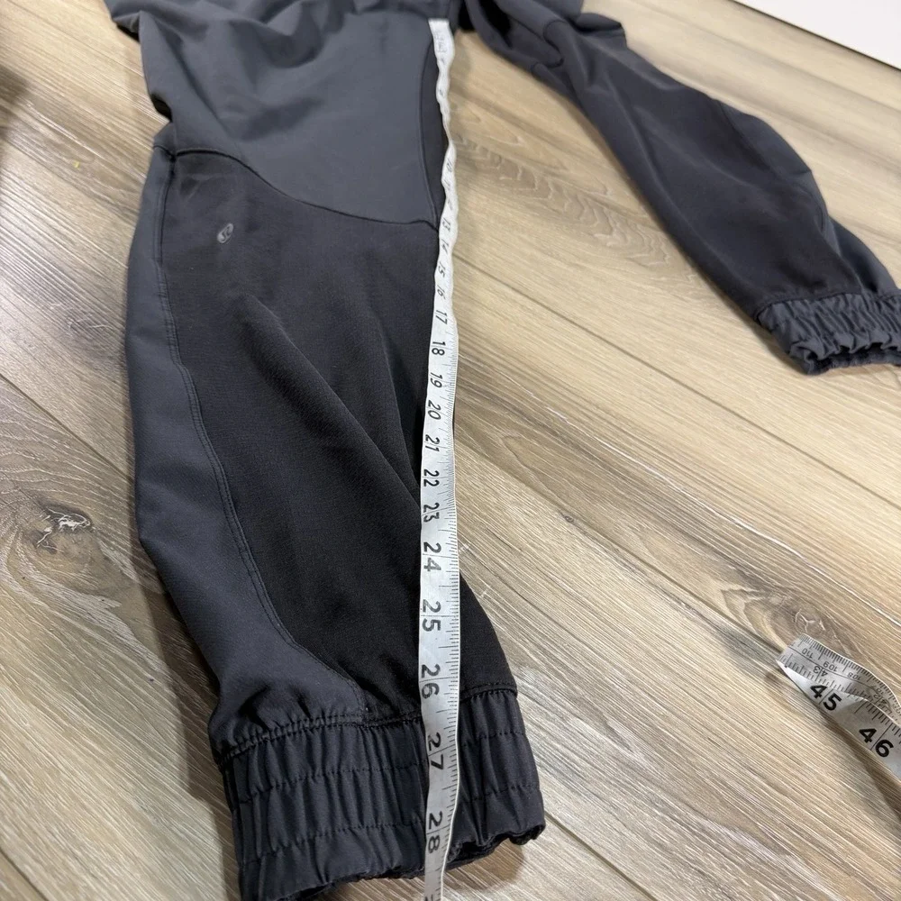 Lululemon License to Train Pants Mens Small Black Gray Mesh Stretch Jogger